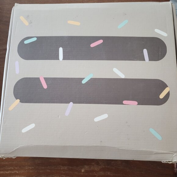 🔴SOLD🔴Pusheen Box Summer 2018 - Includes 7 out of 8 items BNWT, sealed, unopen - Picture 12 of 16